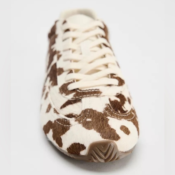 NWOT Zara Animal Print Leather Sneakers Size 38 US 8 Calf Hair - Picture 2 of 11